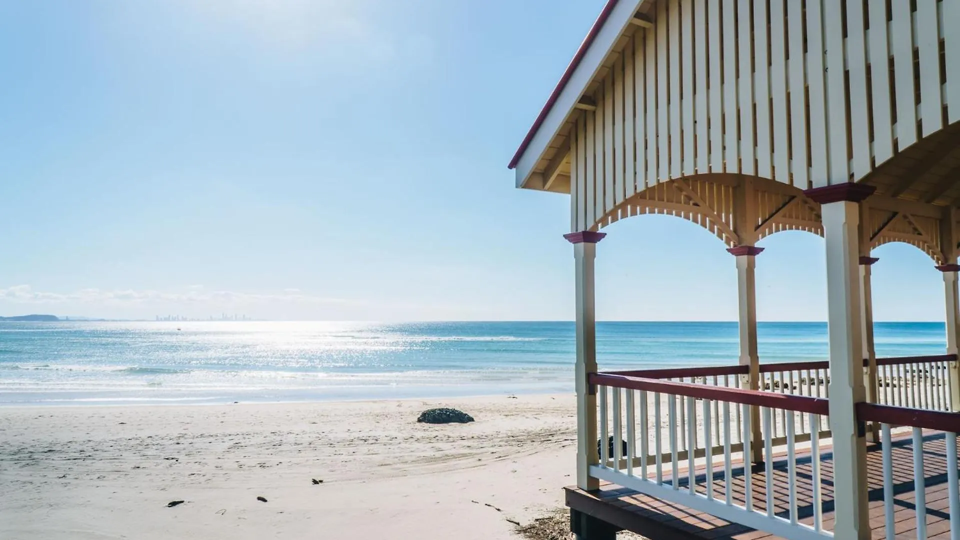 Miles At Kirra Beach Unit 907 Gold Coast
