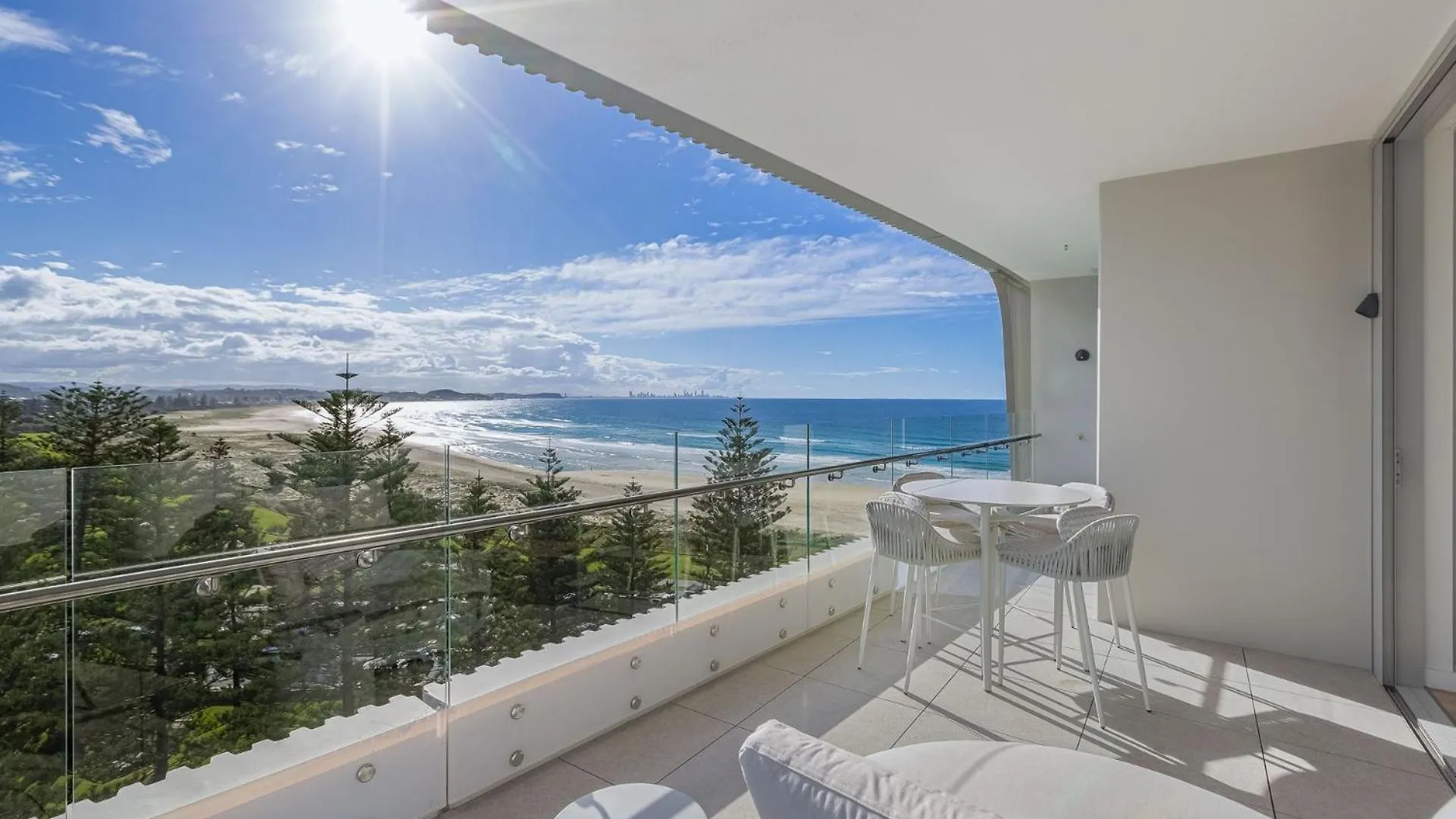 Miles At Kirra Beach Unit 907 Gold Coast