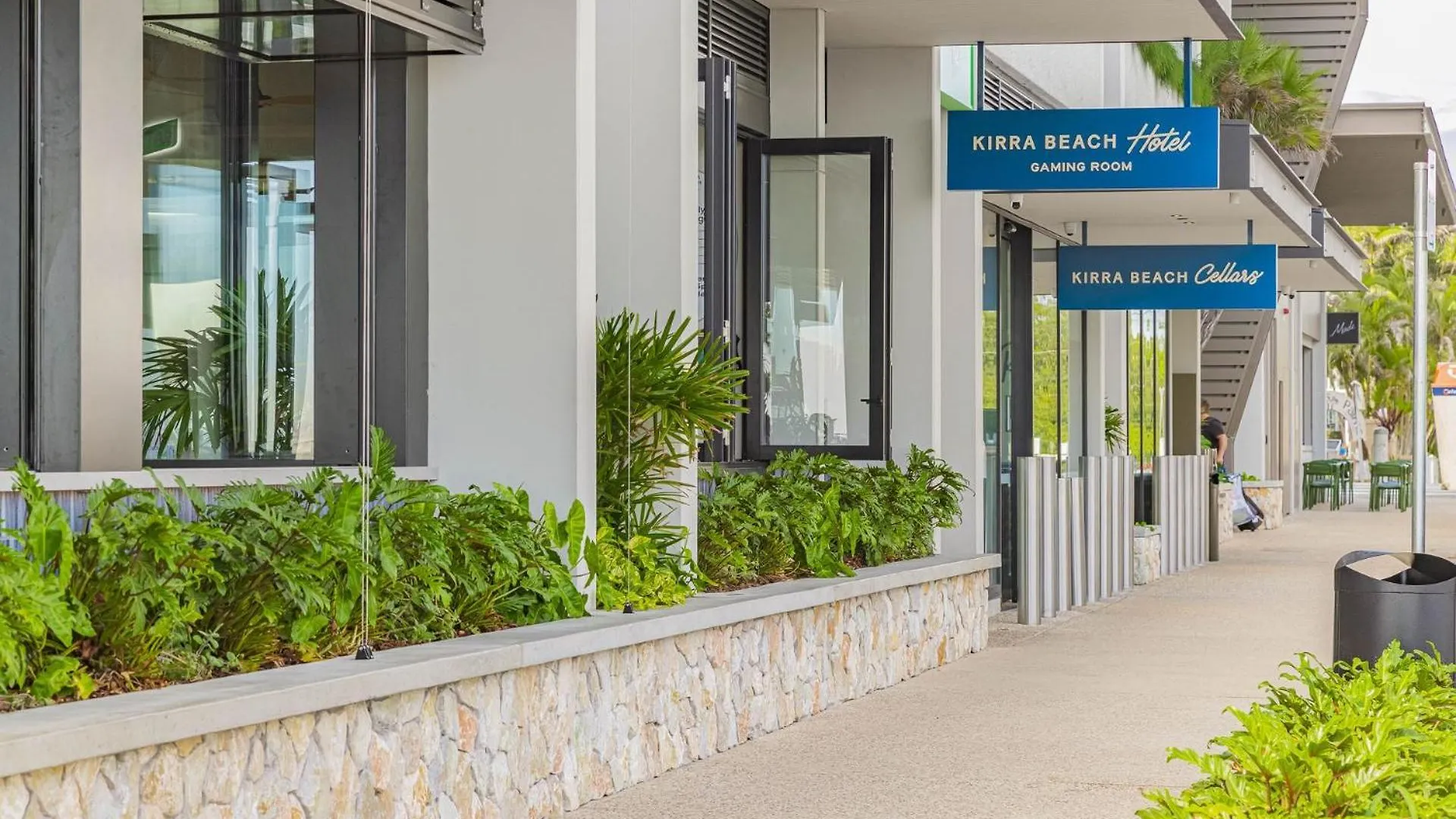 Miles At Kirra Beach Unit 907 Gold Coast 0*,