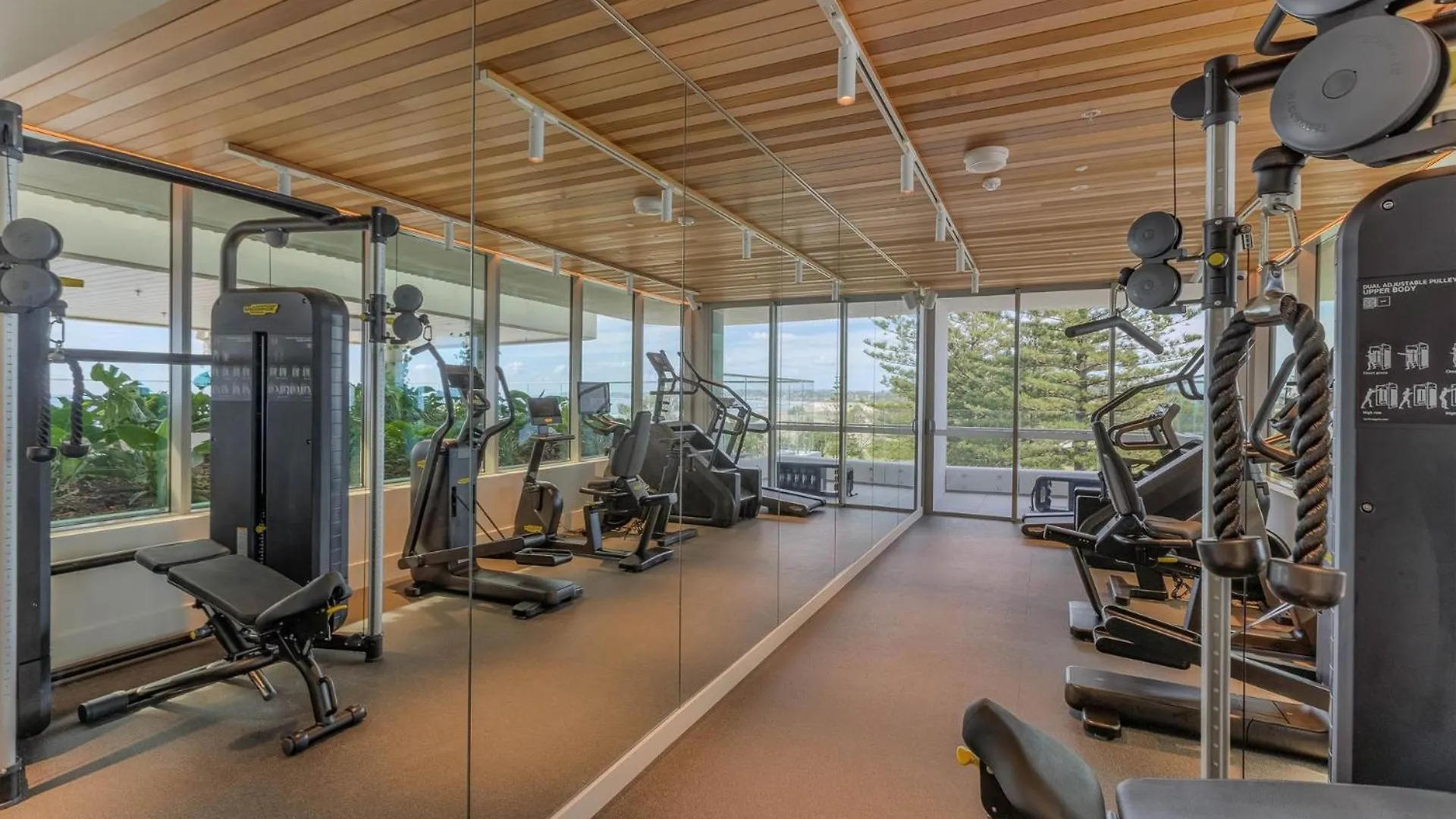 Miles At Kirra Beach Unit 907 Gold Coast Apartment